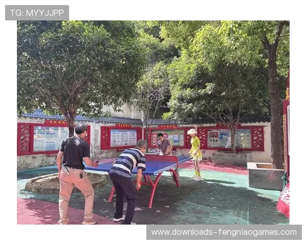 老旧小区嵌入乒乓球台,“微更新”激活城市边角空间 老旧小区嵌入乒乓球台,“微更新”激活城市边角空间